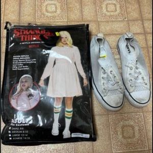 Eleven stranger things costume